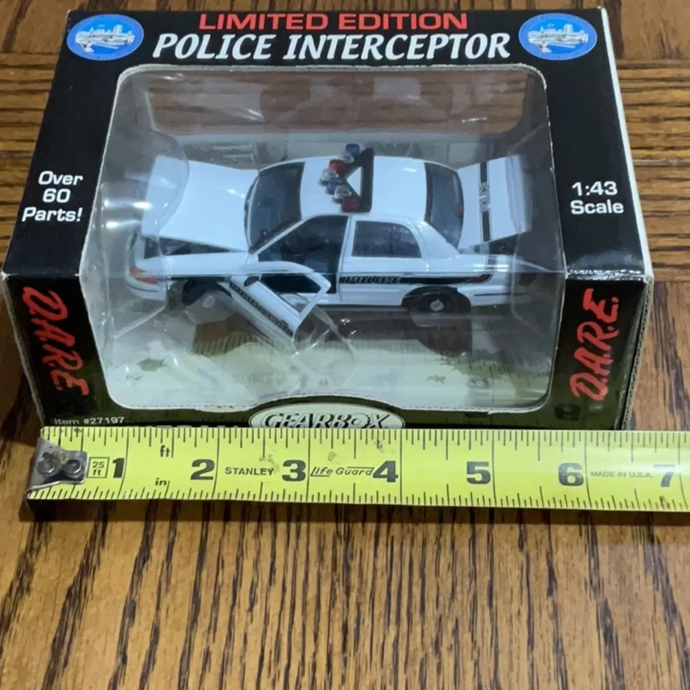 Limited edition POLICE INTERCEPTOR Waukegan, IL DARE